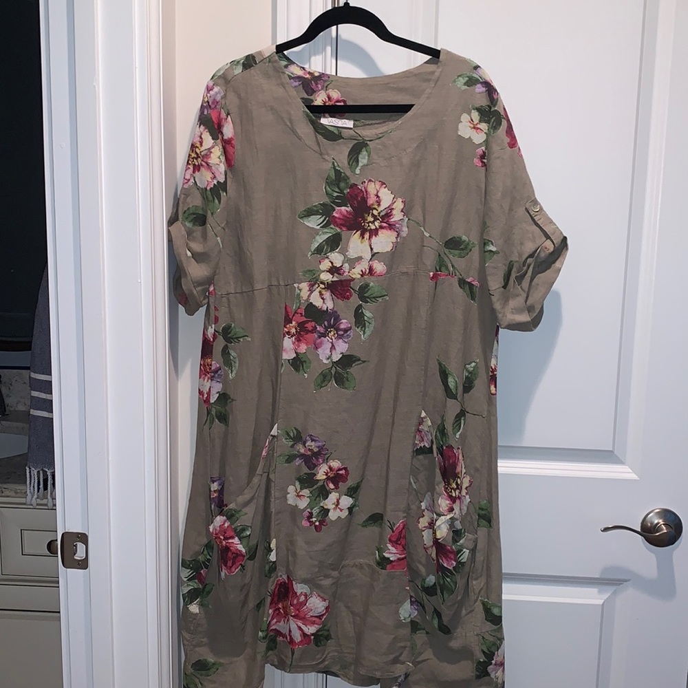 Tan-brown short sleeve mid length dress by Vasna